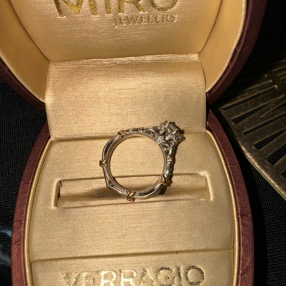 Verragio Parisian Engagement Ring - Picture 4 of 6
